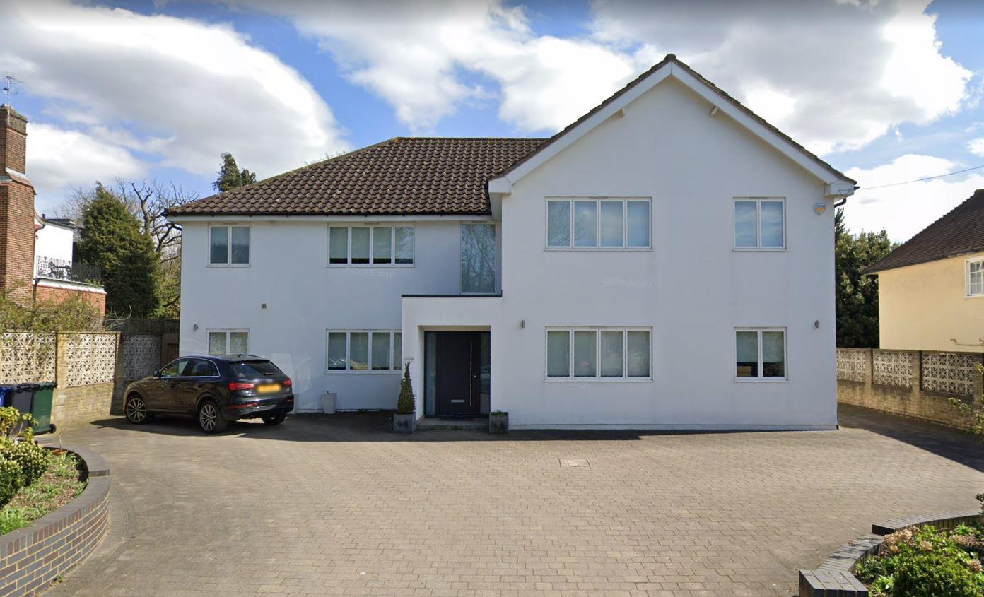 5 bed property in Austell Gardens, Mill Hill